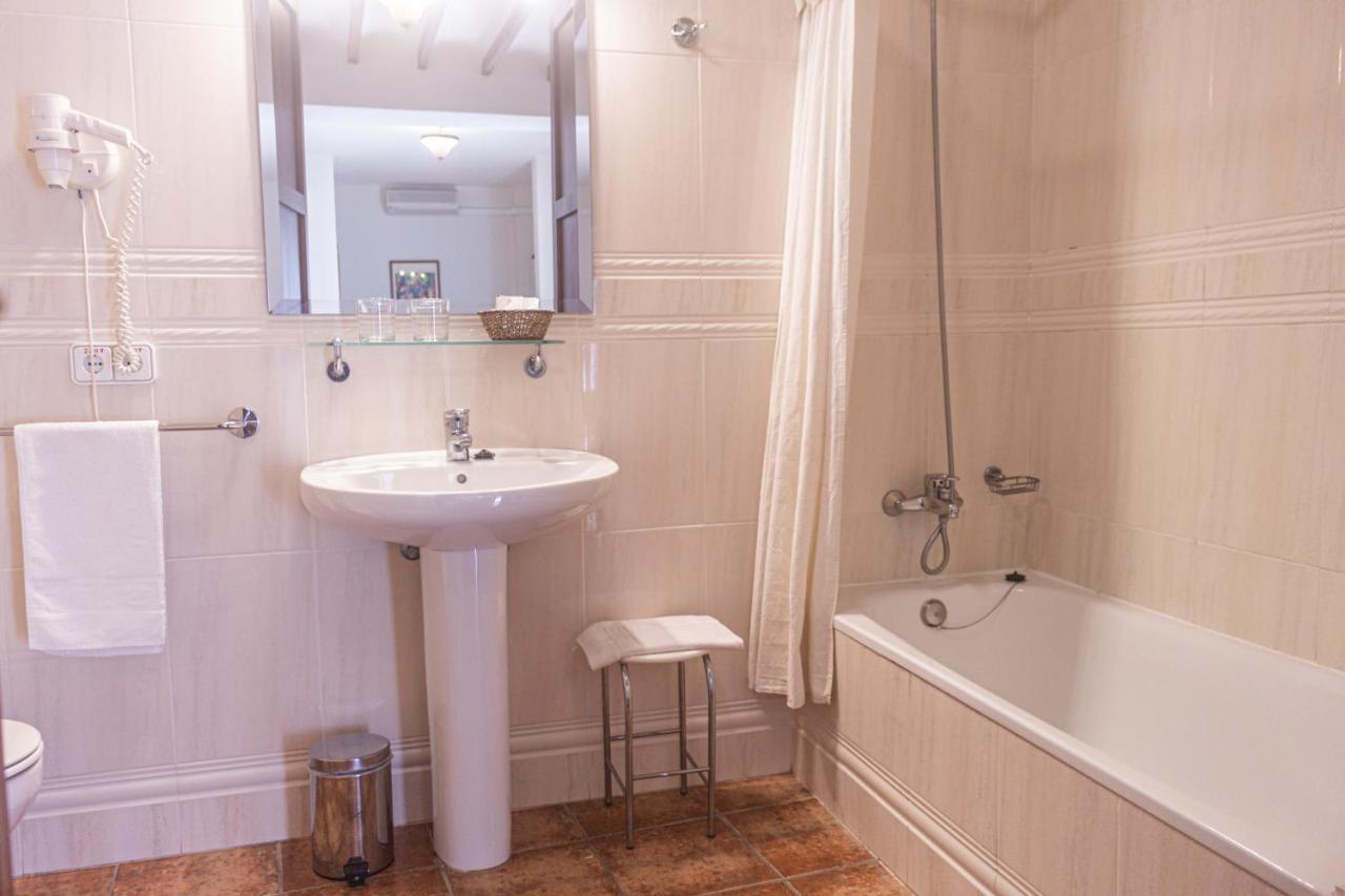 Hotel Tárbena מראה חיצוני תמונה