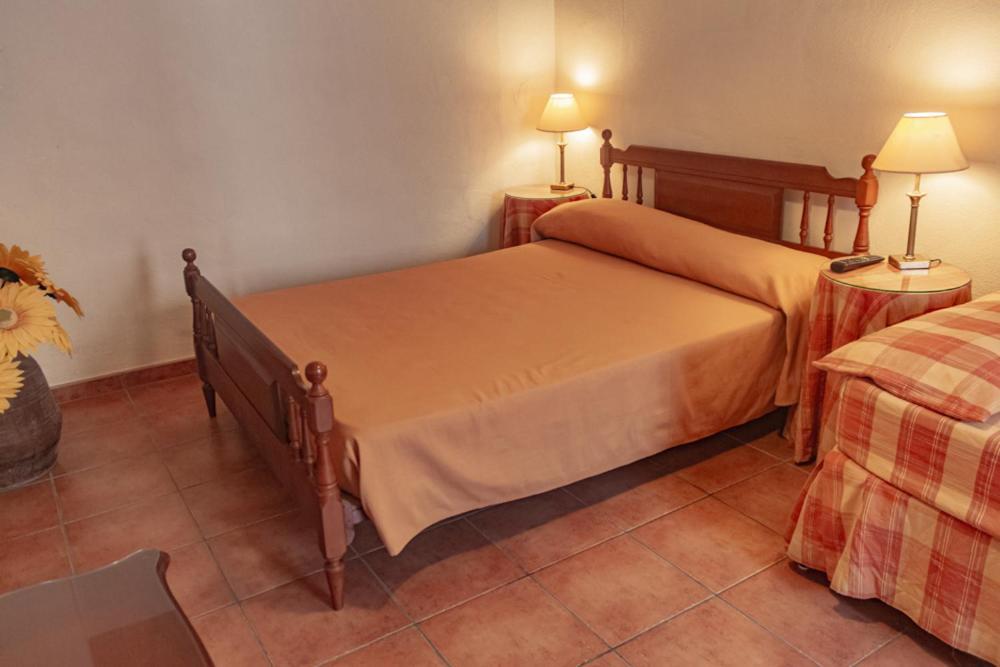 Hotel Tárbena מראה חיצוני תמונה